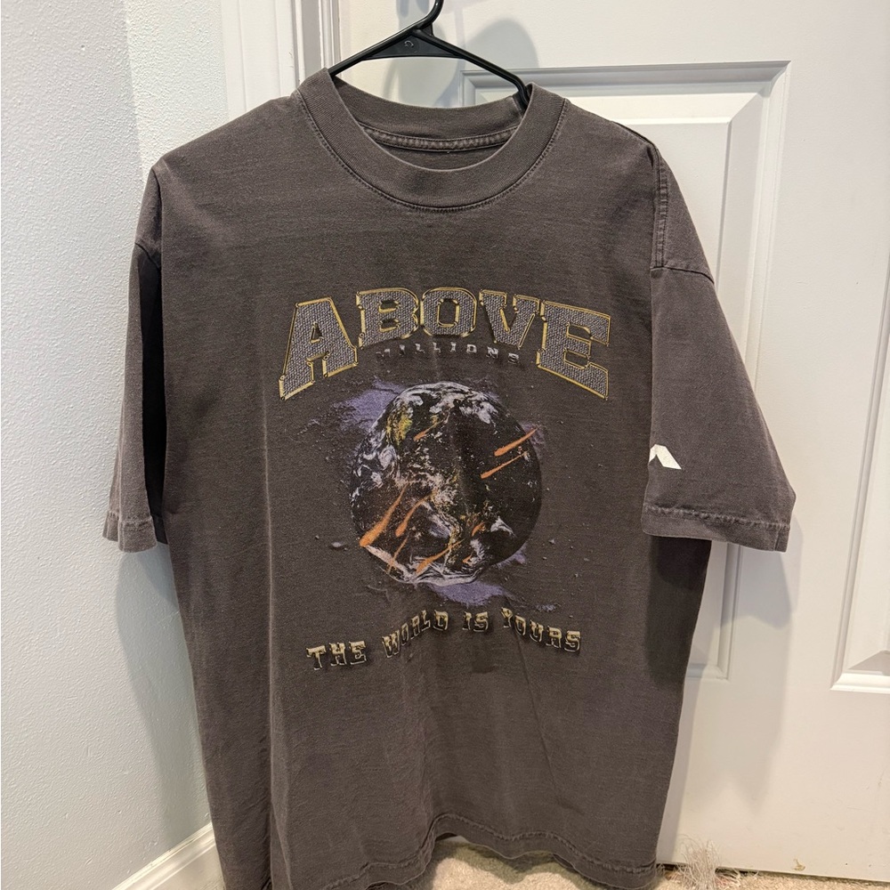 Above Graphic T-Shirt in Dark Gray